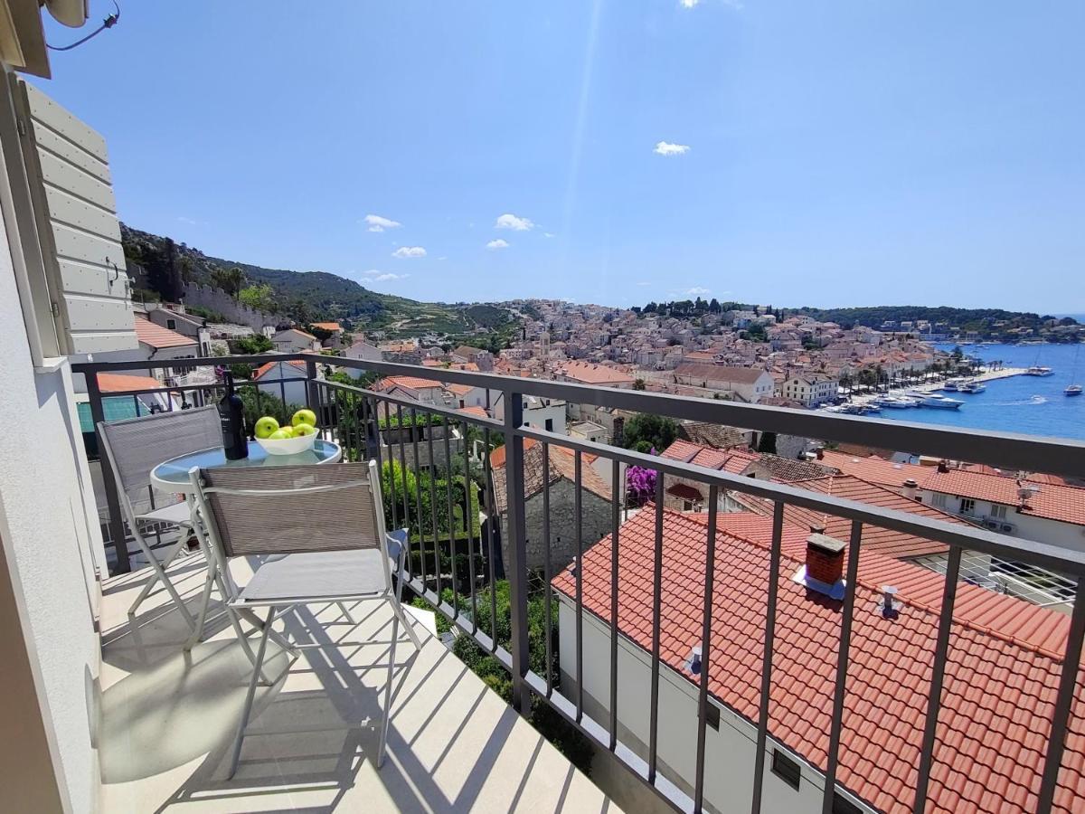 Brand New Apt W Balcony & Perfect Seaview At Center 赫瓦尔 外观 照片