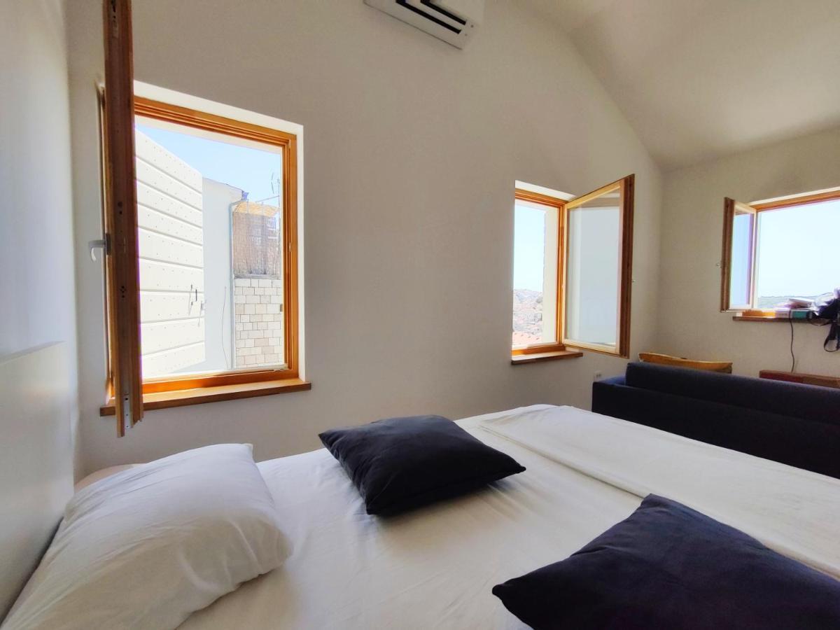 Brand New Apt W Balcony & Perfect Seaview At Center 赫瓦尔 外观 照片
