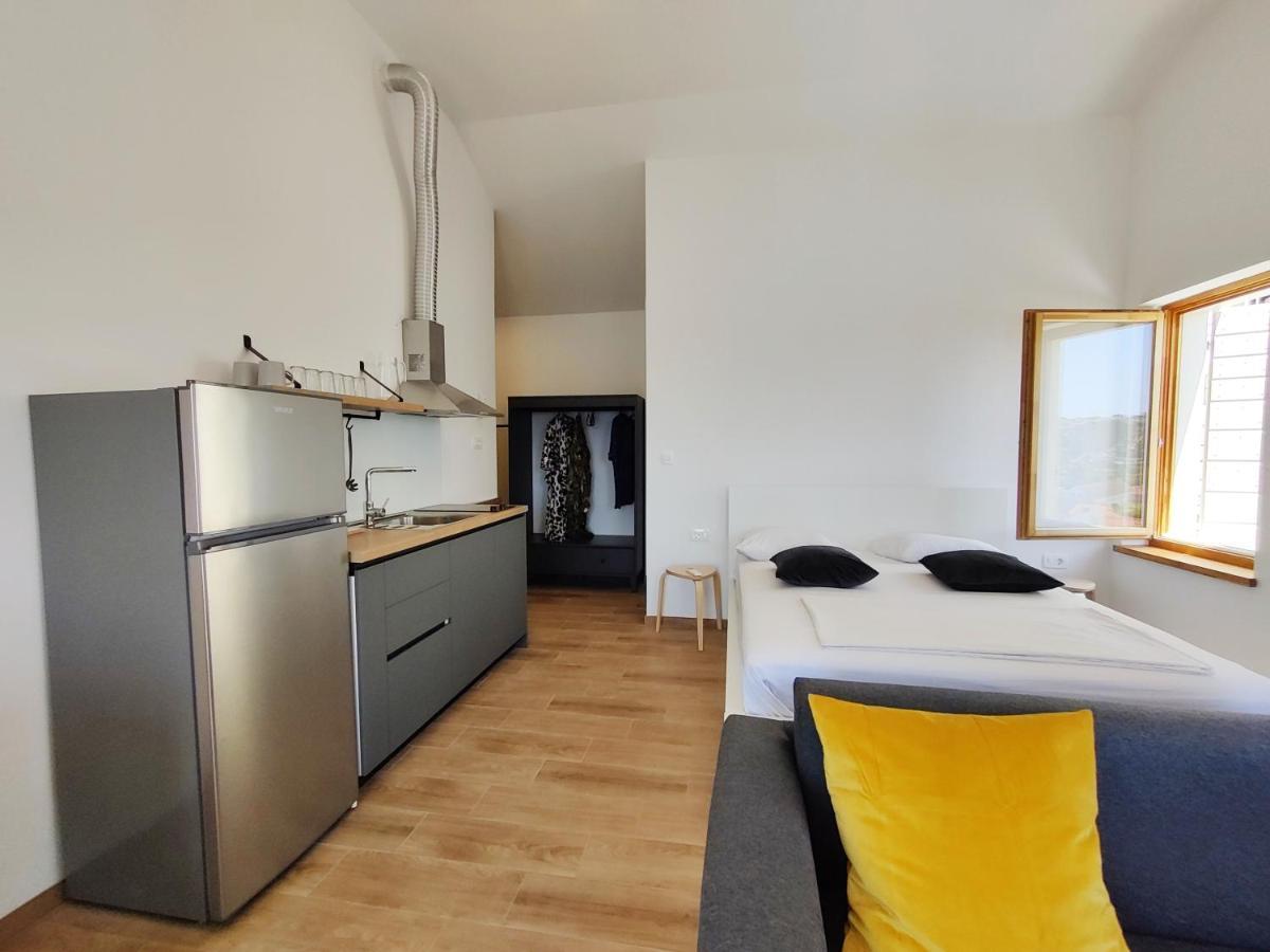 Brand New Apt W Balcony & Perfect Seaview At Center 赫瓦尔 外观 照片