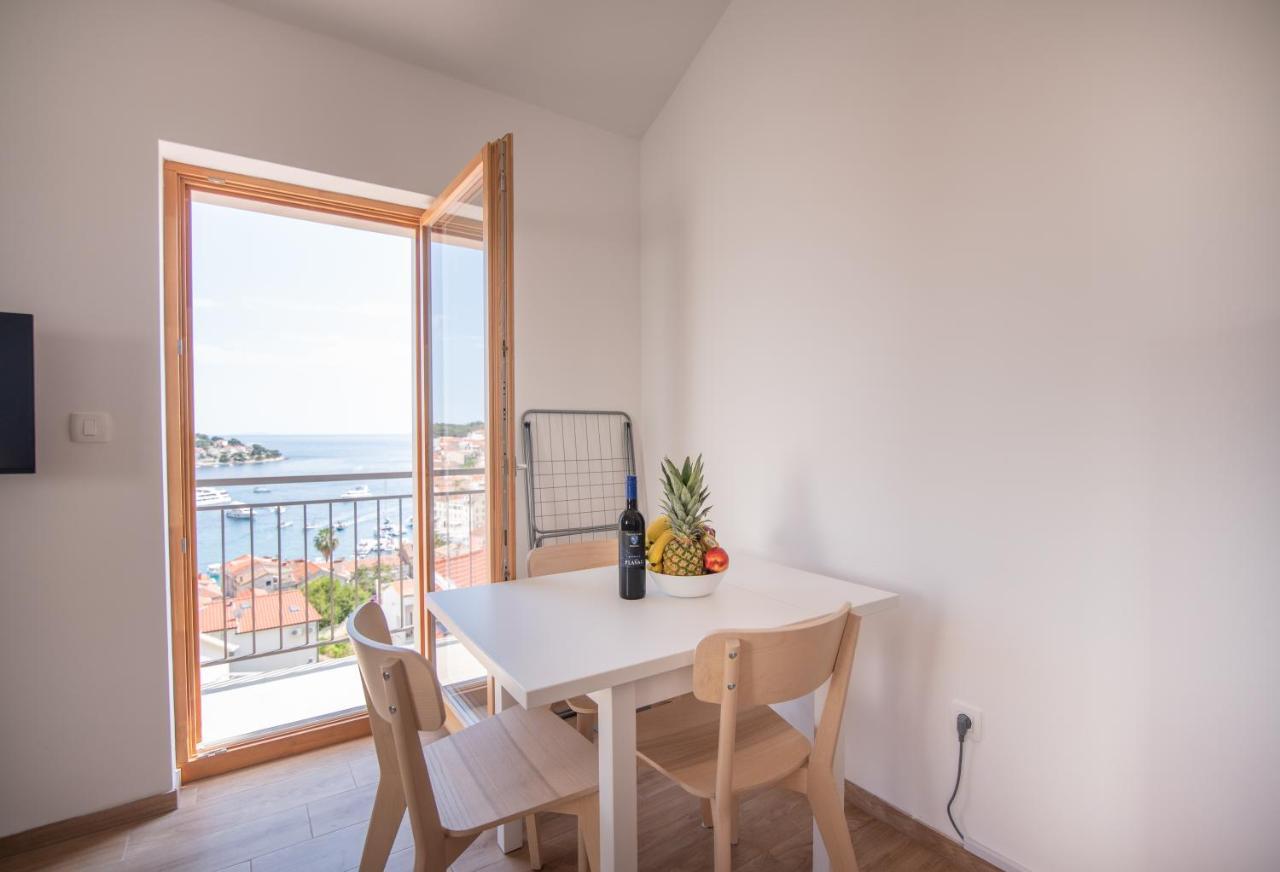 Brand New Apt W Balcony & Perfect Seaview At Center 赫瓦尔 外观 照片