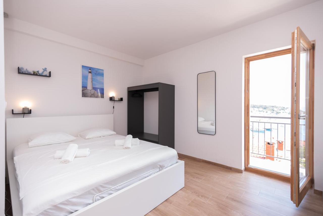 Brand New Apt W Balcony & Perfect Seaview At Center 赫瓦尔 外观 照片